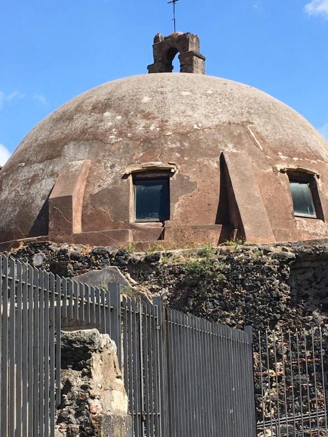 Casa Ega E La Rotonda: Bellissimi Monovani Nel Cuore Di CTA Exterior foto